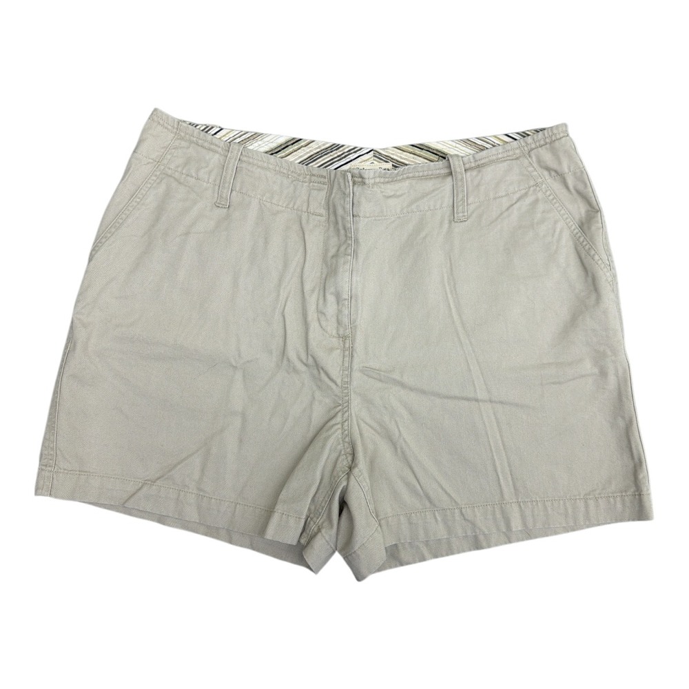 St John's Bay Women's Khaki Chino Shorts Size 16P EUC